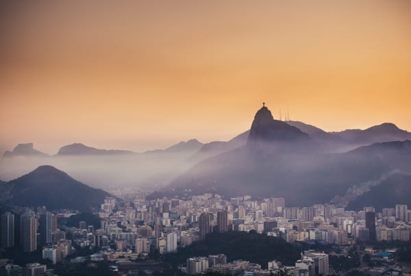 Обои горы, Christ, mountains, Корковадо, Rio de Janeiro, вечер, Христос, Рио-де-Жанейро, Ботафого, Corcovado, evening, fog, Botafogo, туман