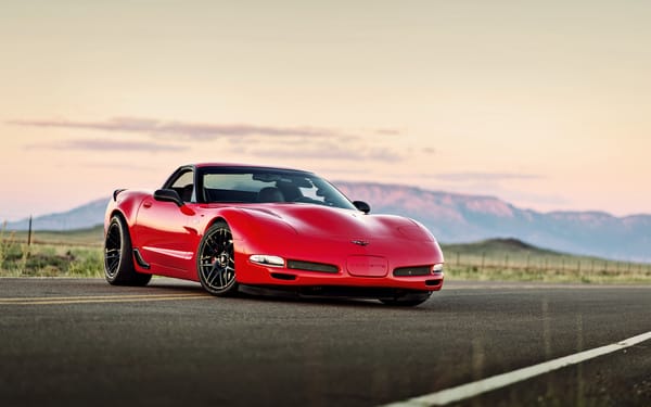Обои chevrolet corvette, red, lunchbox photoworks, car
