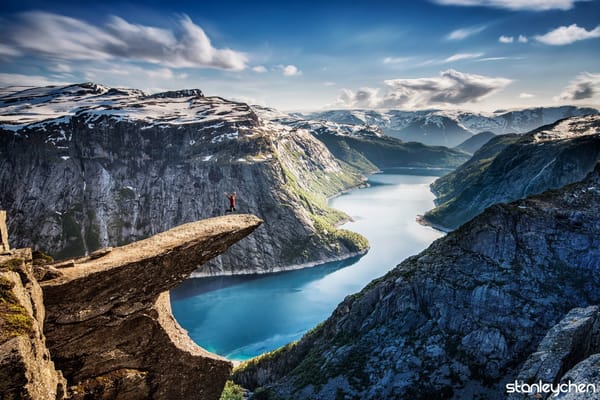 Обои Trolltunga, Язык Тролля, природа, Норвегия, панорама, река, горы