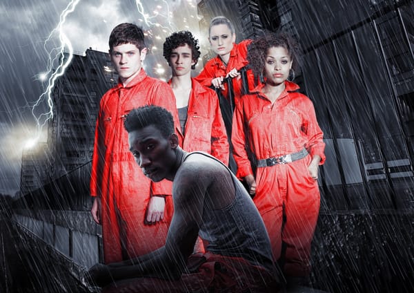 Обои misfits, iwan rheon, молнии, hd, комбинезоны, antonia thomas, натан стюарт-джарретт, lauren socha, иван реон, гроза, robert sheehan, антония томас, curtis donovan, плохие, роберт шиэн, simon bellamy, kelly bailey, дождь, лорен соча, молния, сериал, alisha bailey, nathan young, nathan stewart-jarrett, неудачники, отбросы