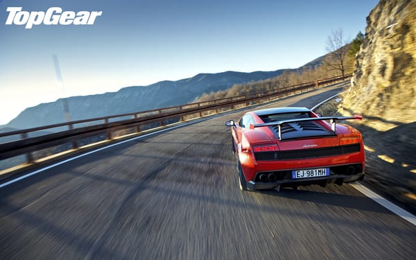 Обои top gear, вид сзади, суперкар, самая лучшая телепередача, дорога, антикрыло, высшая передача, красный, небо, LP570-4, топ гир, Gallardo, Super Trofeo Stradale, спойлер, горы, supercar, Lamborghini