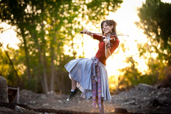 Обои Lindsey Stirling, Линдси Стирлинг, скрипачка, violin, красавица, скрипка