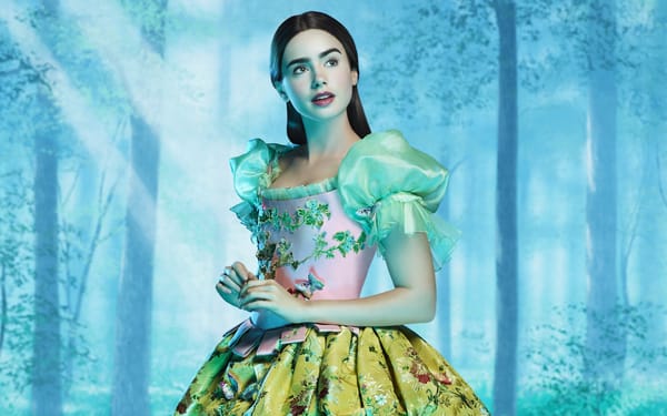 Обои Snow White, Revenge of the dwarfs, princess, лес, яблоко, принцесса, movie, mirror on the wall, Зеркало, Mirror, сказка, apple, зеркало на стене, Lily Collins, Белоснежка, Лили Коллинз, Месть гномов, forest