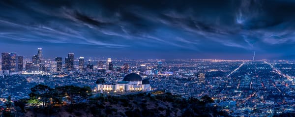 Обои Architecture, Griffith Observatory, Lightning, Cityscape, L.A, Clouds, Long, Exposure, Sky, Night, Lights, Los Angeles