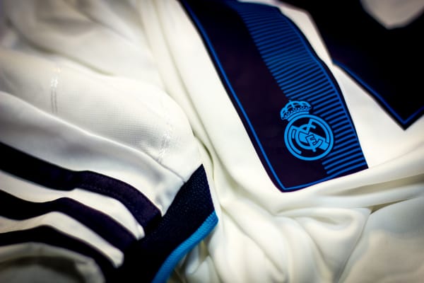 Обои kit, реал мадрид, football, форма, adidas, font, real madrid, 2013, футбол