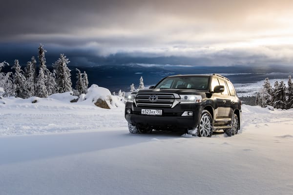 Обои снег, Land Cruiser 200, Toyota, черный, ланд крузер, тойота, внедорожник, Black