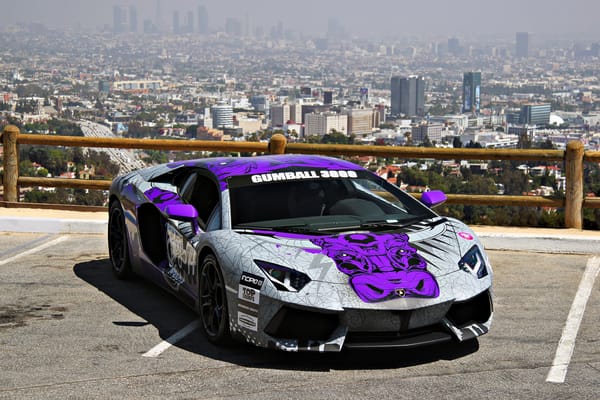 Обои Lamborghini, ламборджини, Aventador, LP 700-4, рисунок, город, крыша
