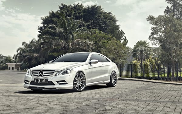 Обои Mercedes-Benz E-Class Coupe, авто, мерседес, купе