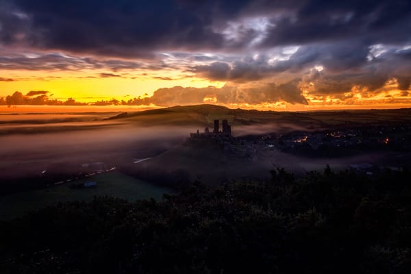 Обои Dorset, The Narratographer, осень, Corfe Castle, закат