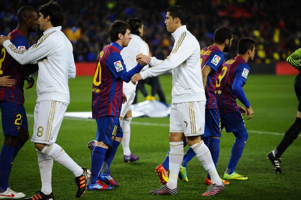 Обои Лионель Месси, Лео, El Clásico, FC Barcelona, Real Madrid, Leo, Футбол, ФК Барселона, 10, Криштиану Роналду, Lionelm Messi, Football, Эль Класико, Реал Мадрид, Спорт, Cristiano Ronaldo