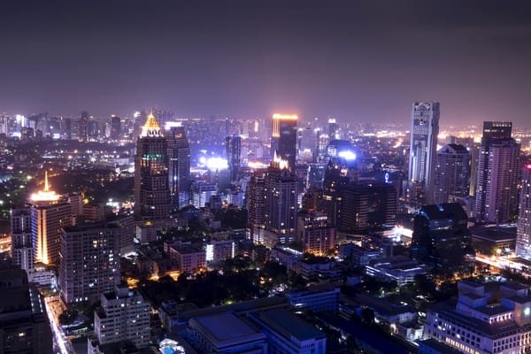 Обои Johannesburg, вид сверху, ночной город, ЮАР, огни, Йоханнесбург, небоскребы, мегаполис, ночь