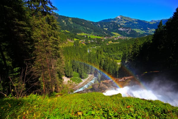 Обои Krimml Waterfalls, Австрия, водопады Кримль, долина, горы, панорама, деревня, Austria, лес, радуга