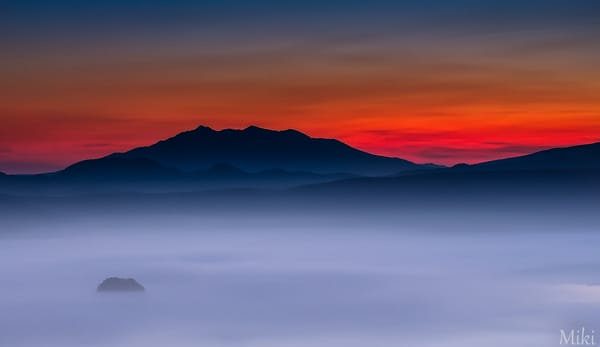 Обои photo by Miki, рассвет, туман, горы