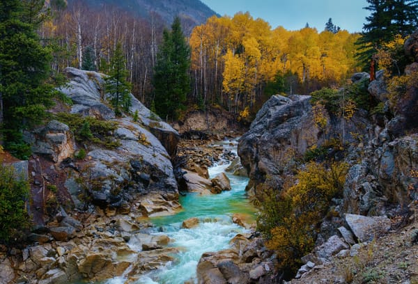 Обои Индепенденс Пасс, Rocky Mountains, Колорадо, камни, Colorado, деревья, Independence Pass, осень, река, скалы, Скалистые горы
