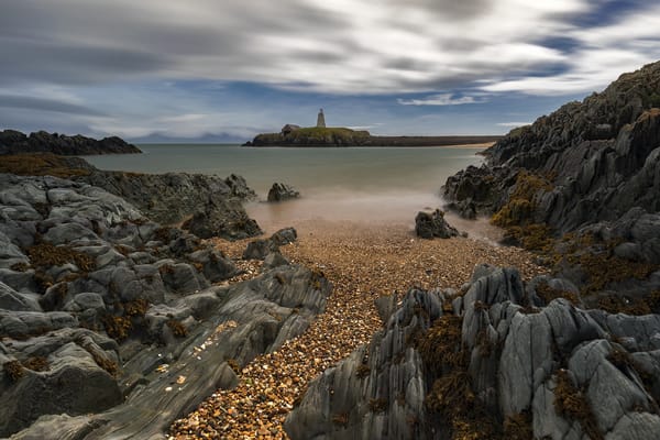 Обои Llanddwyn Island, Anglesey, North Wales, Bach Lighthouse, Boathouse