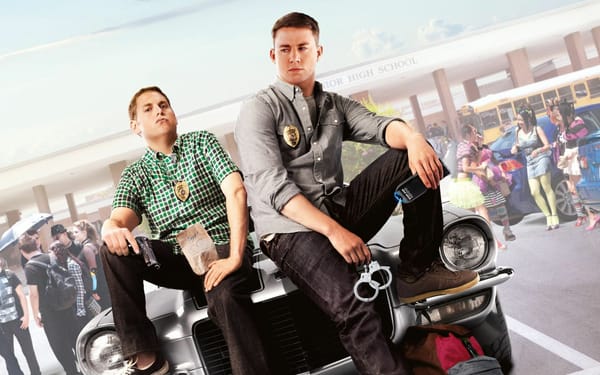 Обои Мачо и ботан, 21 Jump Street, полиция, наручники, значки, Ченнинг Татум, пистолет, Jonah Hill, тачка, шокер, Джона Хилл, копы, Channing Tatum, коллаж