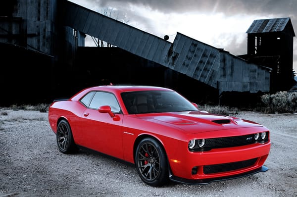 Обои Dodge, Challenger, engine, SRT, with, Supercharged, Hellcat, HEMI