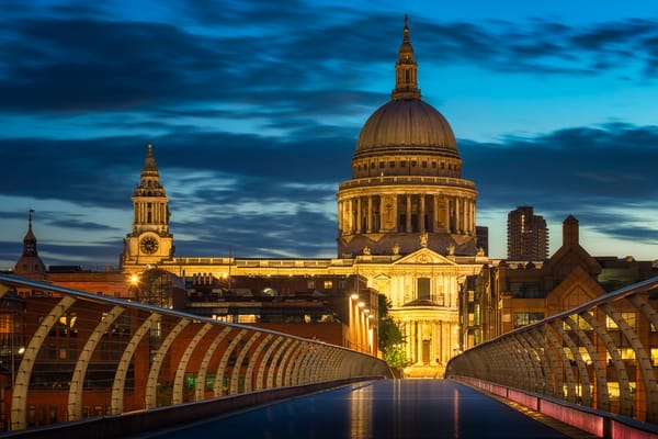 Обои облака, небо, Англия, огни, дворец, Millennium Bridge, вечер, мост, Лондон