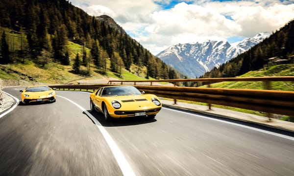 Обои Авто, Ламборгини Миура, Aventador, Lamborghini Miura P400 SV 1971, EW937PA, Lamborghini Miura P400, Фары, Автомобиль, Lamborghini, Lamborghini Aventador, Miura P400 SV 1971, Пейзаж, LP 740-4 S, SVJ, Lamborghini Aventador LP 740-4 S, Пирода, Miura P400, BG983408, Машина, Дорога, 1971, LP700-4, Lamborghini Miura, P400, Aventador LP 740-4 S, Supercar, Lamborghini Miura P400 SV