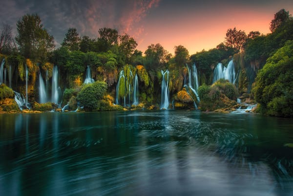 Обои деревья, Босния и Герцеговина, река, Река Требижат, Kravica Waterfalls, Водопад Кравица, Trebižat River, водопады, Bosnia and Herzegovina