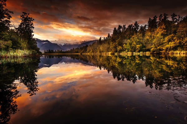 Обои Новая Зеландия, Lake Matheson, озеро, лес, утро, горы, Южный остров, Национальный парк Вестленд, Ледник Фокса, отражения