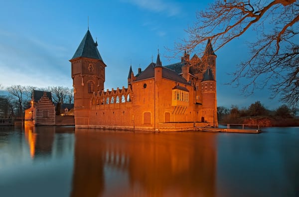 Обои Heeswijk Castle, Замок Хейсвик, Netherlands, вода, замок, ров, Нидерланды