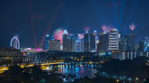 Обои Kallang, фейерверк, здания, ночной город, Сингапур, небоскрёбы, Singapore, Калланг, by Tan Bing Dun