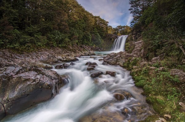 Обои Новая Зеландия, Tawhai Falls, река, камни, лес, водопад, New Zealand