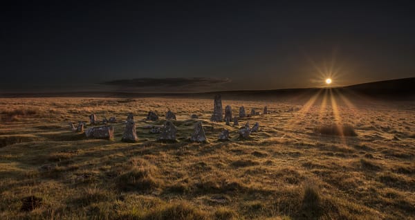 Обои Dartmoor National Park, sunrise, Stone Circle