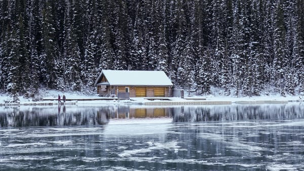 Обои LITTLE HOUSE, дом, лес, река