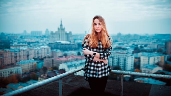 Обои Maryana Ro, город, высота, крыша, девушка, Ivan Gorokhov