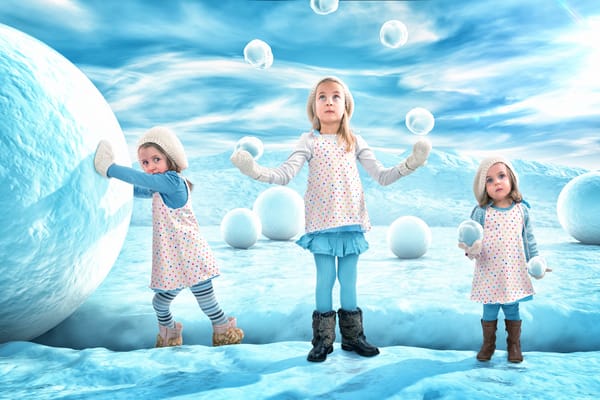 Обои Snowballgirls, девочки, зима, снег, снежный ком