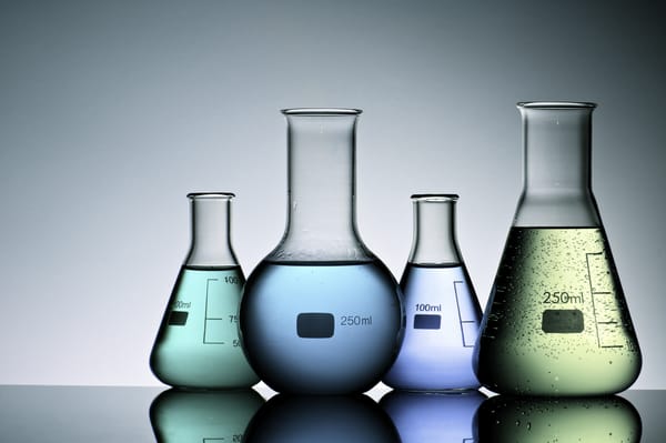 Обои liquids, colored liquids, test tubes