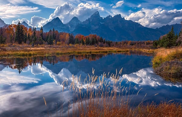 Обои Snake River, Teton Range, горы, Wyoming, Гранд-Титон, река, Скалистые горы, Rocky Mountains, Вайоминг, осень, горный хребет Титон, Grand Teton National Park, река Снейк, отражение