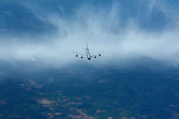 Обои KC-135R, Stratotanker, sky