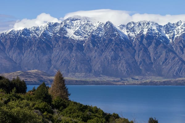Обои природа, вода, горы, Новая Зеландия, пейзаж, Озеро Вакатипу, снег, Lake Wakatipu, облака
