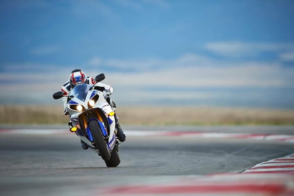 Обои Ямаха, спортивные мотоциклы, 2014, Yamaha YZF-R1
