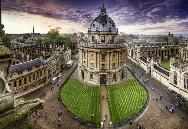 Обои Великобритания, улица, Oxford, Bodleian Library, библиотека имени Бодлея, небо, United Kingdom