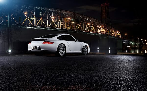 Обои ночь, мост, porsche 911 carrera, порше