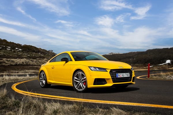 Обои Audi TTS купе