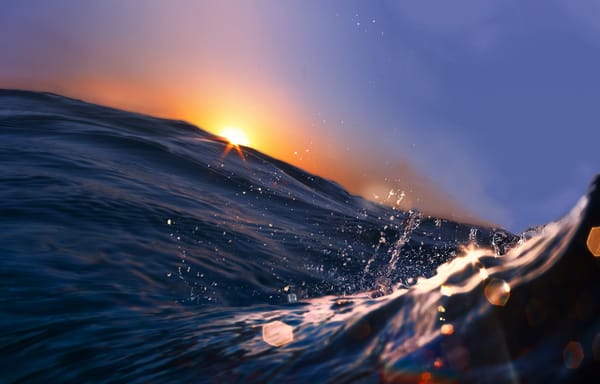 Обои sea wave, океан, landscape, вода, rays, beautiful sunset scene, морская волна, природа, nature, пейзаж, лучи, splash, красивая сцена закат, ocean, всплеск, water