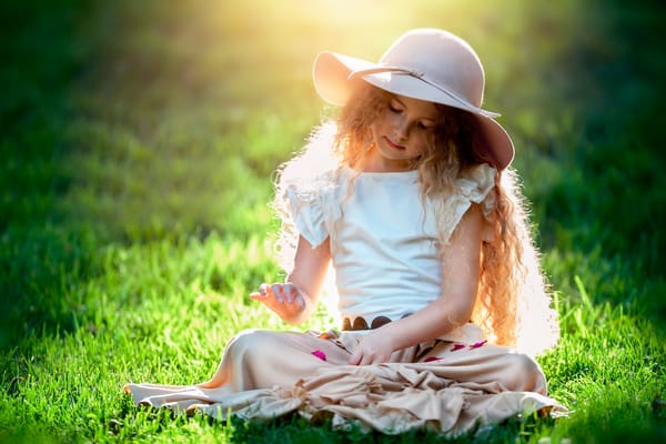 Обои The beauty, child photography, шляпка, девочка, солнце