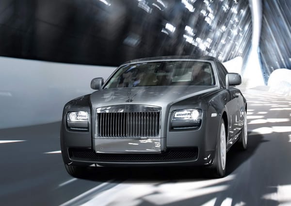 Обои rolls-royce, скорость, суперкар