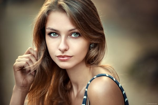 Обои women, face, depth of field, portrait