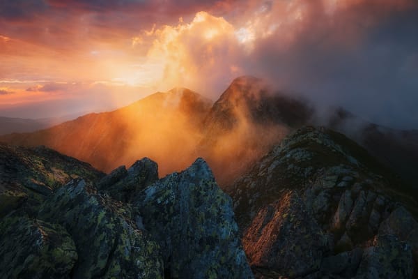 Обои горы, небо, свет, Retezat Mountains, облака, Szabo Zsolt Andras, Romania