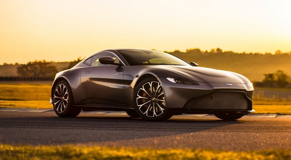 Обои Aston Martin, суперкар