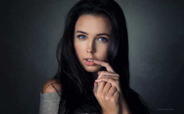 Обои Sean Archer, взгляд, photographer, девушка, модель