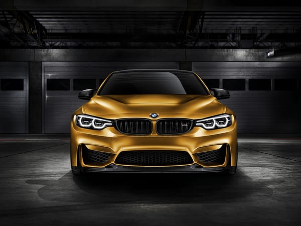 Обои Автомобиль BMW M4 GTS,2018 вид спереди