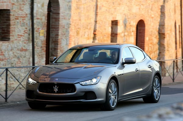 Обои Новая машина Maserati Ghibli
